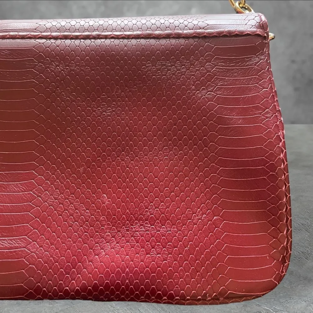 Tory Burch Burgundy Shoulder Bag with Gold Accents - Picture 14 of 16